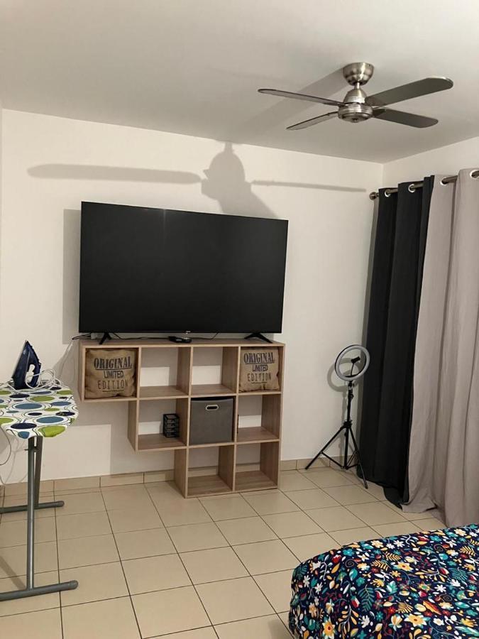 Goutali Apartment Сен Дьони Екстериор снимка